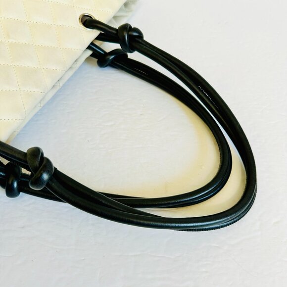 AUTHENTIC CHANEL LAMBSKIN LEATHER AND SNAKESKIN CC QUILTED CAMBON TOTE BAG RARE - Picture 5 of 14